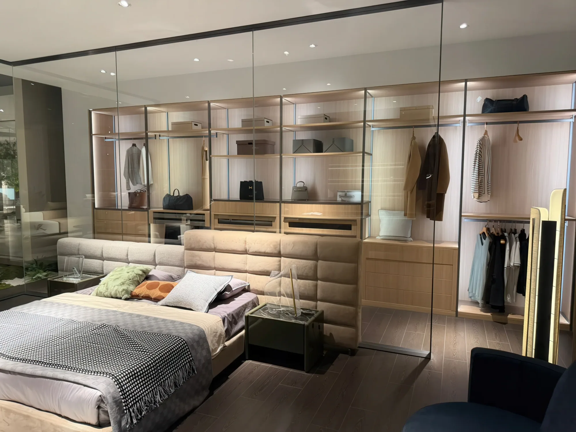 Interior Fitout FOS 13